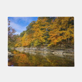 Tapete Rio azul no outono