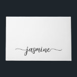 Tapete Script de Nome de Monograma Personalizado Branco S<br><div class="desc">Menina Feminina: Simples, Simples, Simples, Nome Monograma Branco Signature Script Personalizado Porta Personalizada. Este design com seu primeiro nome em um estilo bonito com letra maiúscula com letra maiúscula com letra maiúscula (ou caligrafia) em fundo branco. Excelente presente de inauguração feminina, também para aniversário, aniversário, chá de panela, casamento, festa...</div>