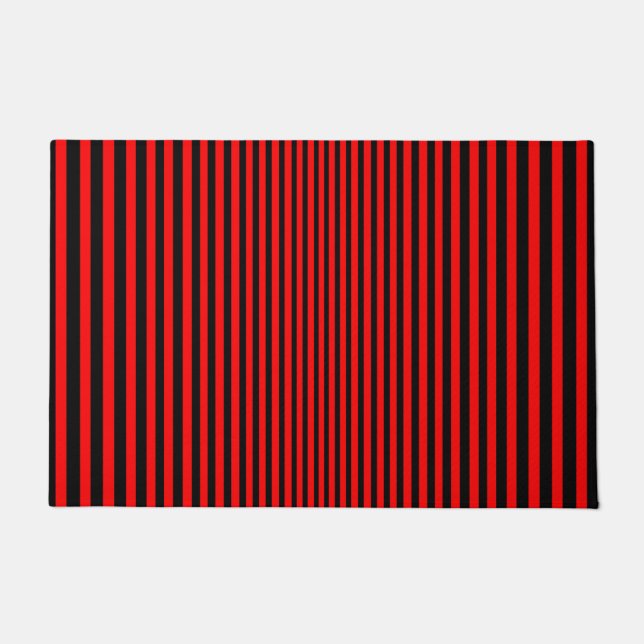 Tapete Stripes Vermelhas e Pretas (Frente)