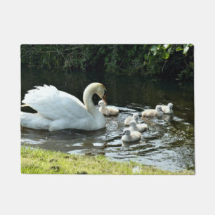 Tapete Swan branco com Pintinhos