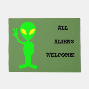 Tapete "Toda a boa vinda dos aliens!" Doormat engraçado