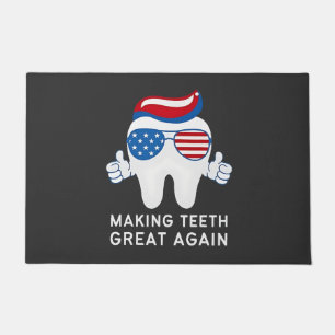 Tapete Torne o Excelente dos dentes novamente em 4 de jul