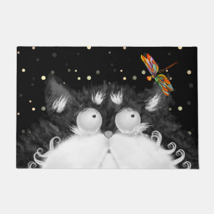 Tapete Tuxedo Cat Surpreendido por Dragonfly