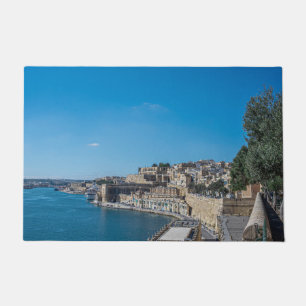 Tapete Vista panorâmica do muro da cidade e do porto de L