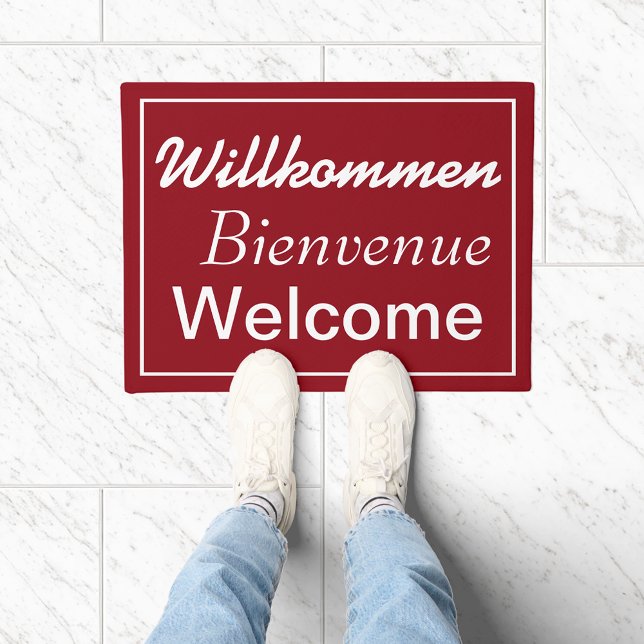 Tapete Willkommen Bienvenue Boas-vindas a porta multilíng (A fun indoor floor mat for theater lovers.)