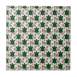 Tartaruga Fofa e Padrão Floral Sem Costura