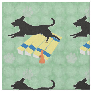 Tecido Agilidade - Cachorro-Sombra sobre Salto Longo
