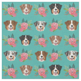 Tecido Cães australianos e flores cor-de-rosa