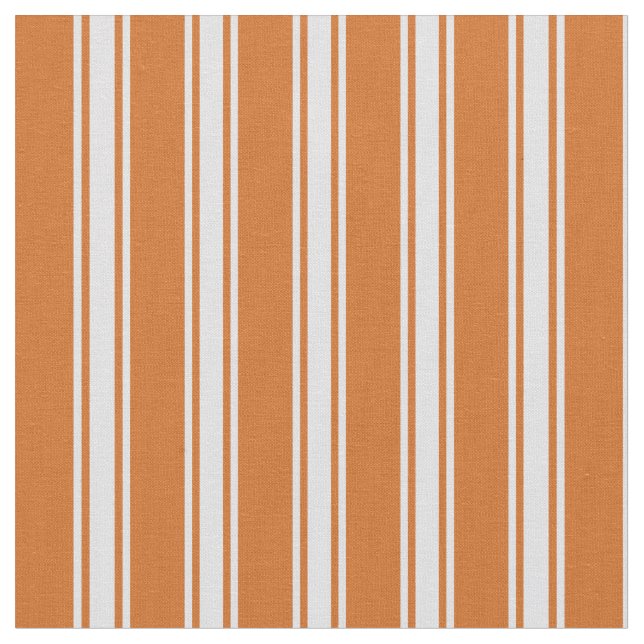 Tecido Chocolate e Lavandas (Detalhe)