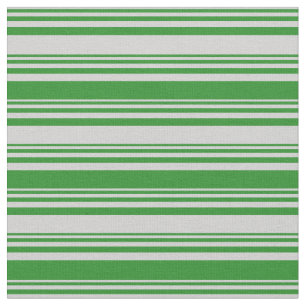 Tecido Cinzas leves e padrão verde florestal