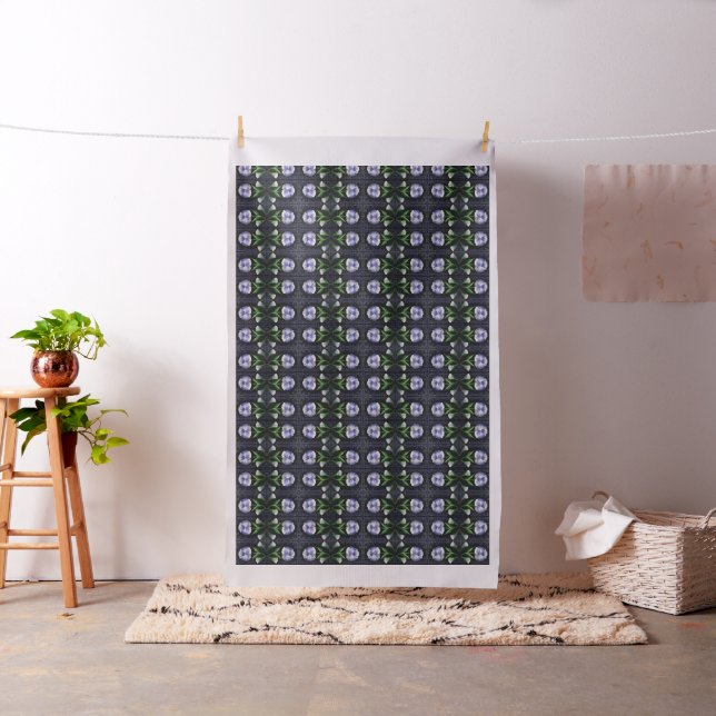 Tecido de algodão comprimido de 56" com flor azul  (In Situ)