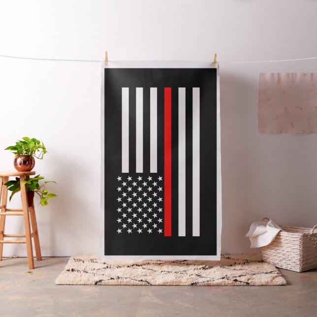 Tecido Decoração Gráfica Thin Red Line Americana (In Situ)