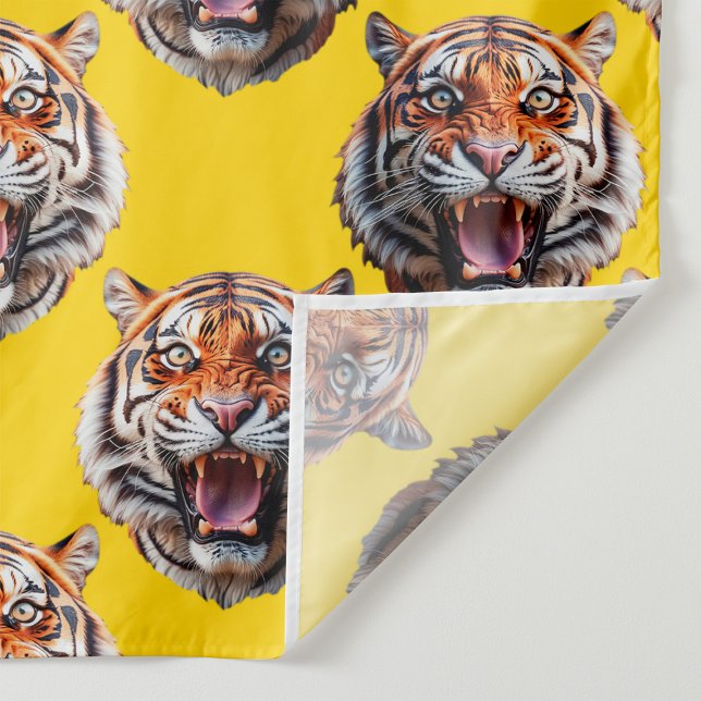 Tecido Desenho de padrão de cabeça de tigre amarelo (Criador carregado)