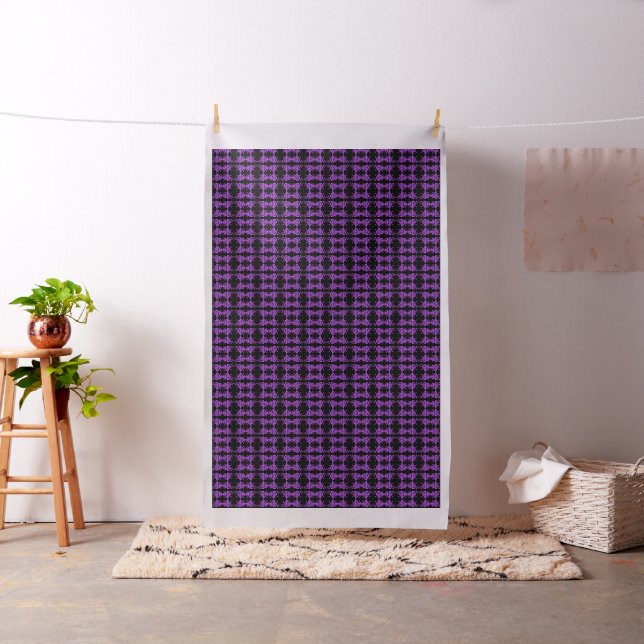 Tecido Design fino roxo e preto (In Situ)