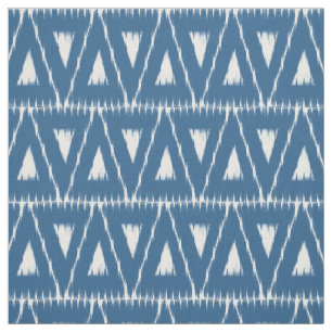 Tecido do padrão Ikat Triangles