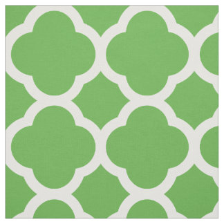 Tecido Kelly Green Modern Quatrefoil Grande Escala