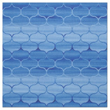 Luz geométrica ao teste padrão pintado azul escuro