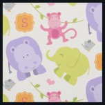 Tecido Monograma Personalizado de Menininha de Selva Cor-<br><div class="desc">Design de tecido com padrão personalizado apresenta um monograma inicial e padrão de amigos animais da selva de bebês - um pássaro,  macaco,  elefante e hipopótamo. Este moderno e doce safari temático tem um esquema de cores cor rosa-claro,  laranja,  verde limão,  roxo e cinzas.</div>