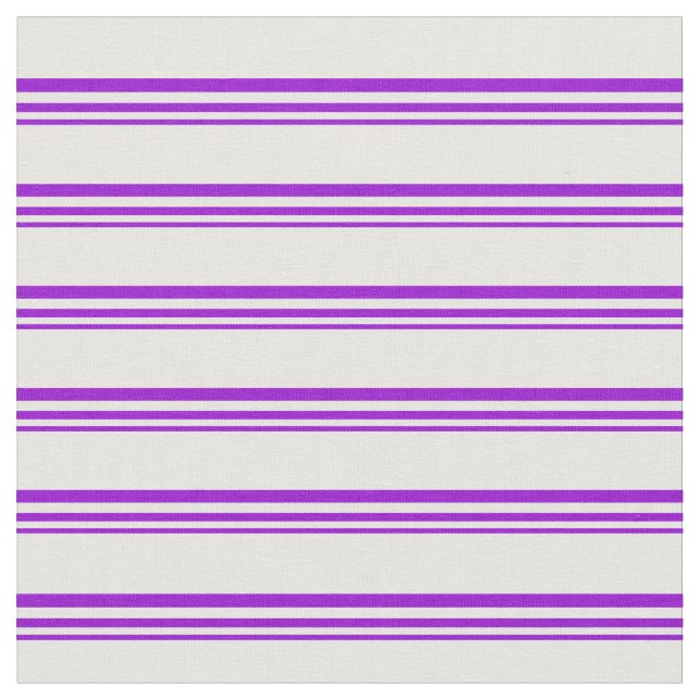 Tecido Padrão em branco e violeta escura (Detalhe)