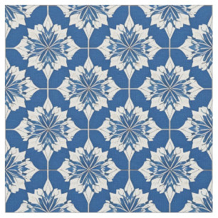 Tecido Padrão Floral Azul e Branco Elegante