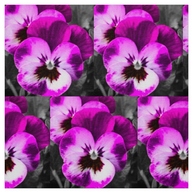 Tecido Pink Fabulous Pansy (Modelo)
