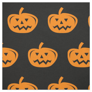 Tecido preto de Halloween com abóboras laranjas es