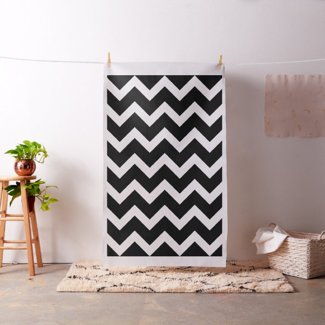 Tecido Tendy Black and White Chevron (In Situ)