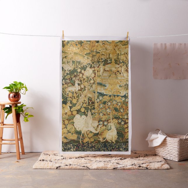 TECIDO UNICORN,GRIFFIN BRANCO,ANIMAIS,FLORES DE FANTASIA (In Situ)