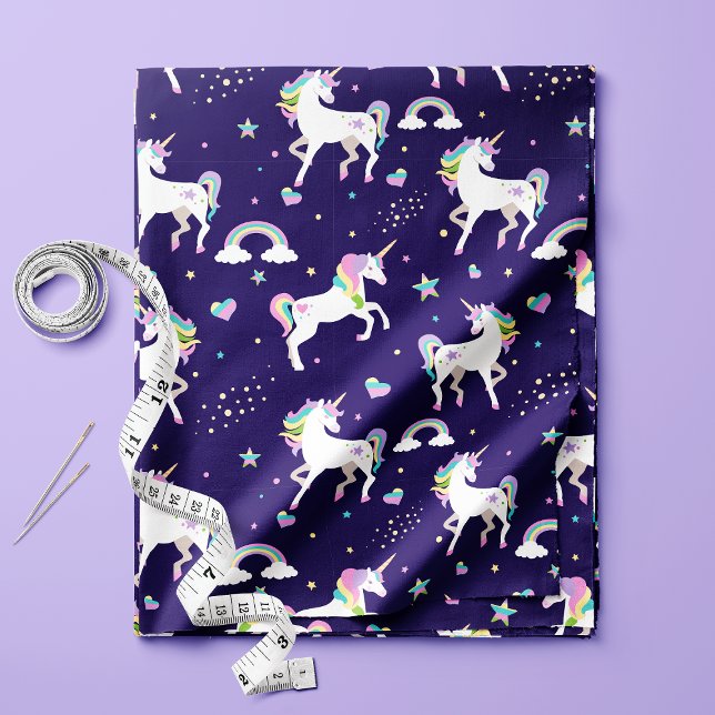 Tecido Unicórnio Coração e Estrelas Arco-íris Roxo Fofo (Criador carregado)