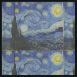Tecido Van Gogh Starry Night<br><div class="desc">Starry Night, de Vincent Van Gogh, o óleo na canvas, 1889, é uma pintura paisagística de uma vasta rocha de estrelas brilhantes sobre uma paisagem de cidades distantes e colinas rolantes, com uma ascensão de ciprestes no primeiro plano como uma chama verde-escura. Van Gogh pintou sua estrelada obra-prima não da...</div>