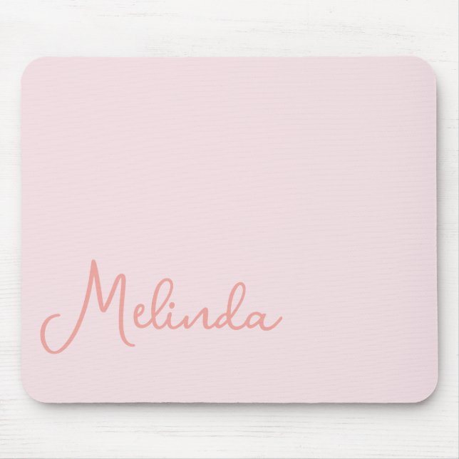 Tecla Chic Blush Pink Mouse Pad com Nome Moderno (Frente)