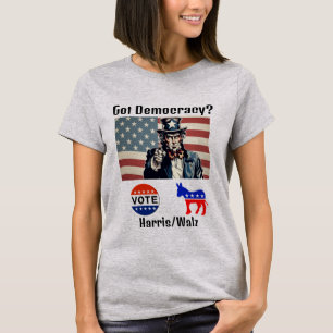 Tem democracia? Camiseta