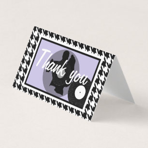 Tema anos 50 xadrez roxo, preto e branco