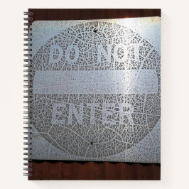 Tema de Decadência Urbana - Notebook Espiral com S