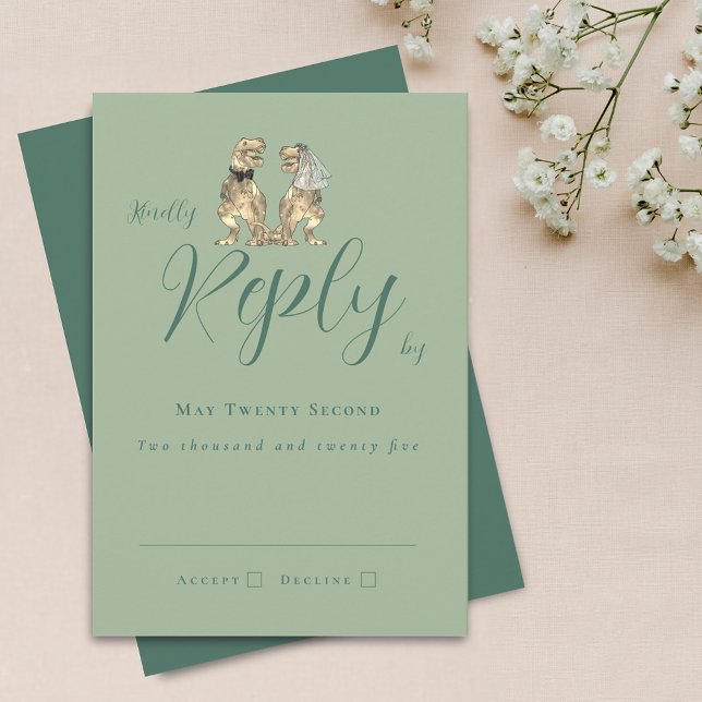 Tema Dinossauro Resposta de Casamento Sage Verde (Dinosaur theme wedding sage green invitation RSVP card T-Rex dino bride and groom elegant script)