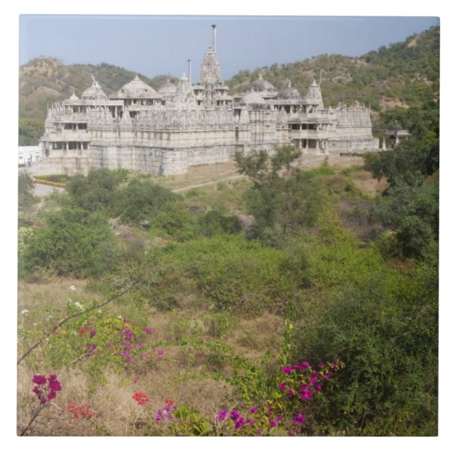Templo Jain de Ranakpur, Ranakpur, Rajasthan, Índi (Frente)