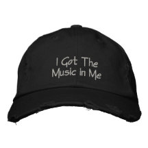 Tenho a música em mim bordada pelo Boné de beisebo