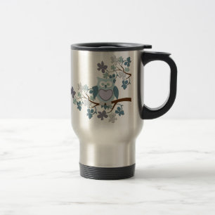 Térmica Coruja da polca do inverno na caneca da árvore