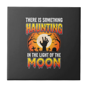 Terror no Cemitério da Lua no Halloween Horror