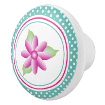 Teto Com Bolinhas Branca e Floral Rosa