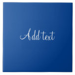 Texto branco sobre modelo de fundo azul<br><div class="desc">Texto de script branco sobre fundo azul. Este é um modelo,  pronto para personalizar,  Adicionar seu próprio texto.</div>