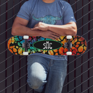 Tie Dye Pebble Monograma skateboard