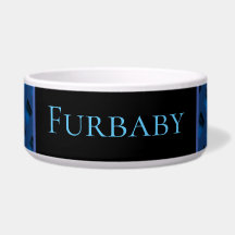 tigela de animais de estimação azul.