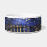 Tigela Vincent Van Gogh Starry Night Sobre O Ródano<br><div class="desc">Vincent Van Gogh Starry Night Over the Rhone Starry Night Over the Rhone (setembro de 1888) é uma das pinturas de Arles de Vincent van Gogh à noite em Arles. Foi pintado em um ponto na margem do Rio Rhone que era apenas uma caminhada de um ou dois minutos da...</div>