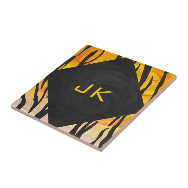 Tigre Preto e Laranja Impresso (Lateral)