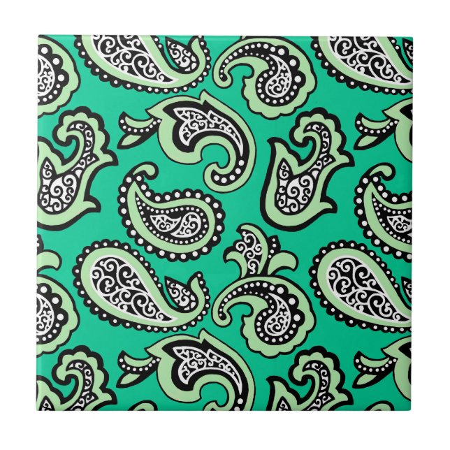 Timeless Paisley on Green Background (Frente)