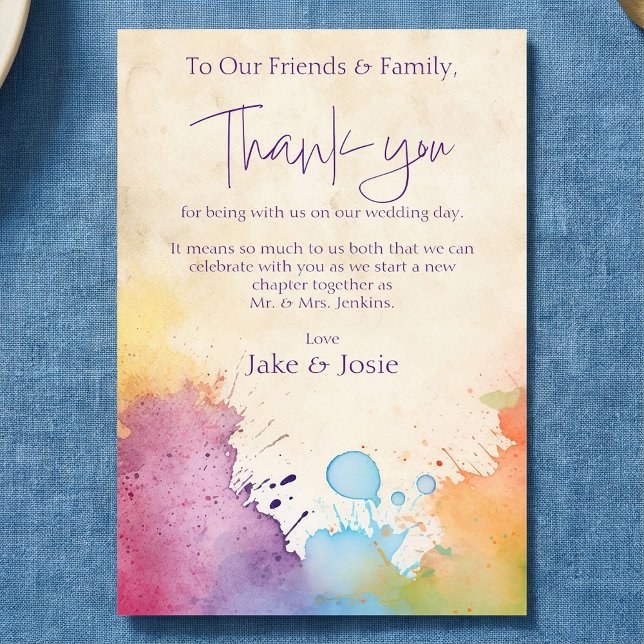 Tinta brilhante reproduz cartões de agradecimentos (Bright paint splashes Wedding Table thank you card.)
