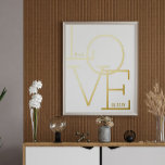 Típica Moderna Iniciais de Amor Data de Casamento<br><div class="desc">Impressão de casamento moderno e romântico com AMOR escrito em uma tipografia de folha de ouro contra branco,  personalizado com suas iniciais e data de casamento.</div>