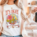 Tipografia de Script Funny com Flores Introduzidas<br><div class="desc">Introduzir Flores Engraçadas Tipografia de Script Engraçado A T-Shirt feminina apresenta o texto "Tudo bem ser introvertido" numa moderna tipografia de guiamentos acentuou flores, borboletas e raios solares. Perfeito como presente para mãe, namorada, esposa, irmã, melhores amigos e mais para aniversário, Natal, Dia de as mães. Projetado pelo Evco Studio...</div>