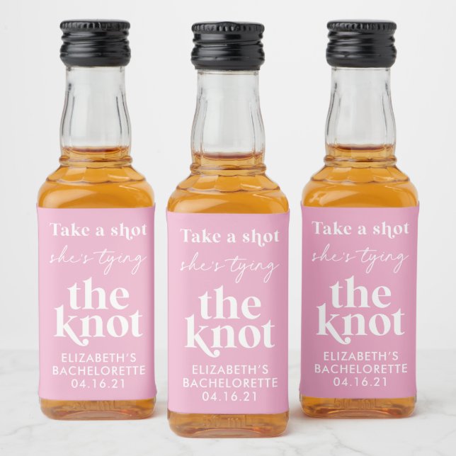 Tire uma foto, ela é a solteira de Casando (Garrafas)